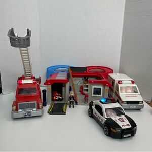 Playmobil Set Police Car Firetruck Fire Station Ambulance Lights Up Sound People